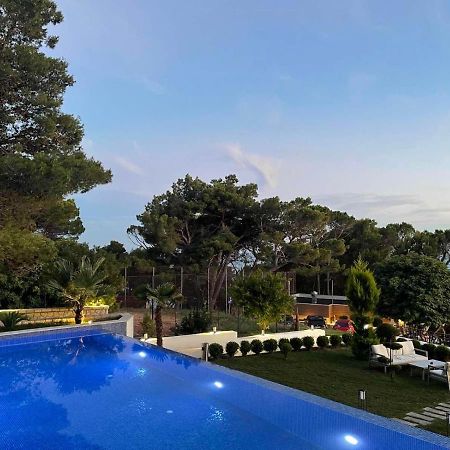 Pino Boutique Hotel Улцин Екстериор снимка