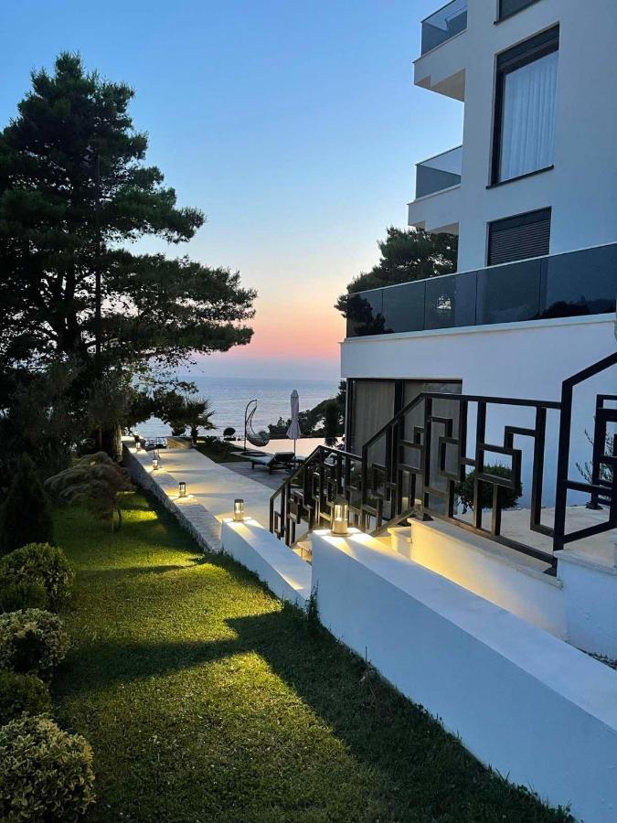 Pino Boutique Hotel Улцин Екстериор снимка